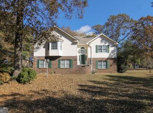 111 Red Oak Gln, Centerville, GA 31028