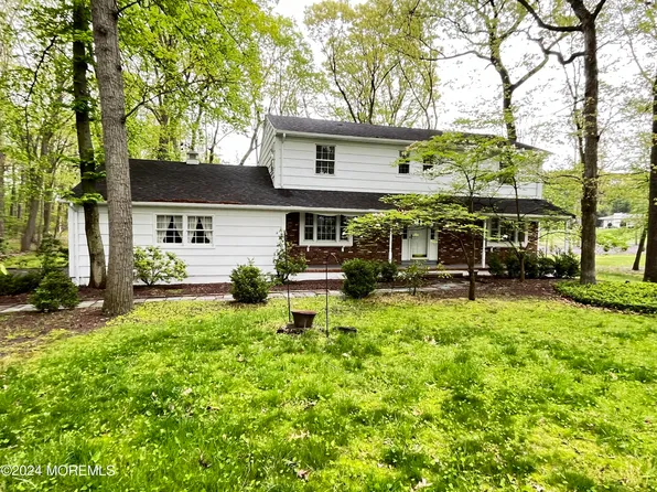 11 Burlington Trail, Colts Neck, NJ 07722