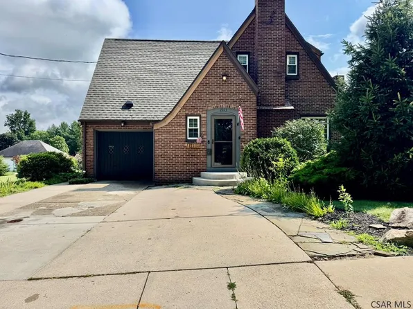 2223 Menoher Blvd, Johnstown, PA 15905