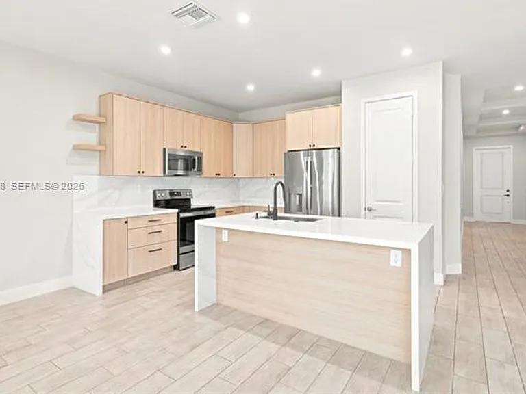 23206 SW 108th Ave #0 — Photo 1