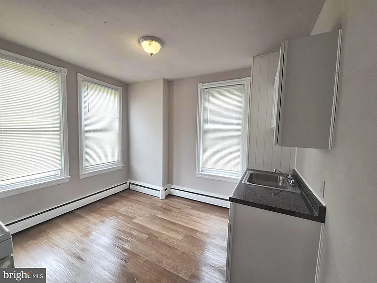5709 Leonard St #2 — Photo 12