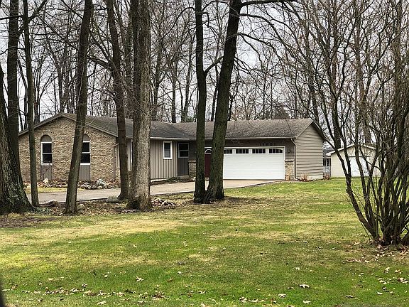 2nd image of 11601 Woodgate Dr NW