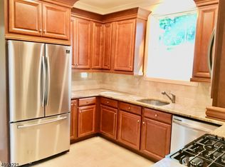 31 Center Grove Rd, Randolph, NJ 07869