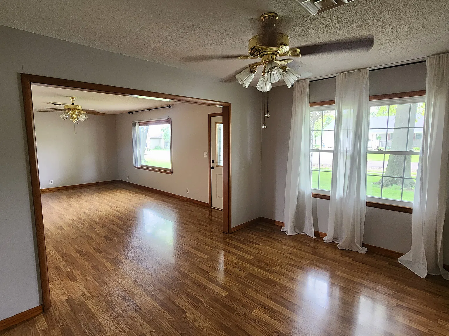 2 bed, 1.5 bath, 1586 sqft, $1,250 — Photo 4