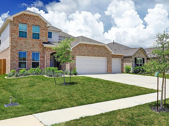 2nd image of 3109 Royal Albatross Dr