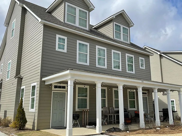 535 N Ross St — Photo 1