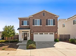 4172 Rialto Ave, Clovis, CA 93619