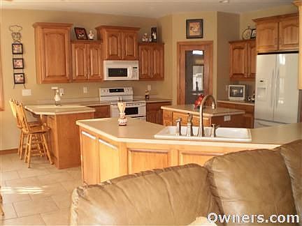 Large 16 X 24 kitchen dinette