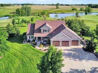 13787 Frey Acres Dr, Highland, IL 62249