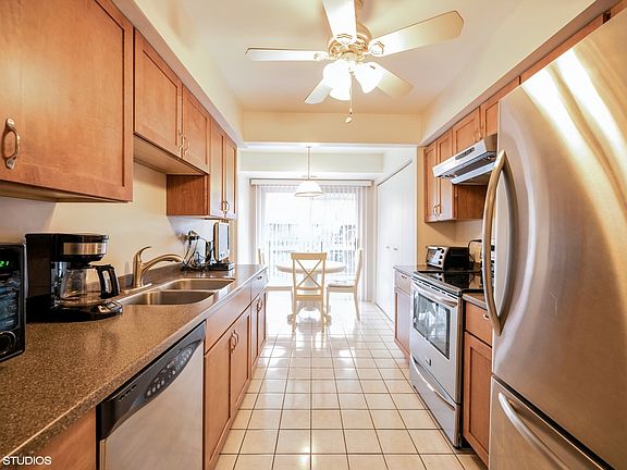 5th image of 9529 Bronx Ave APT 417