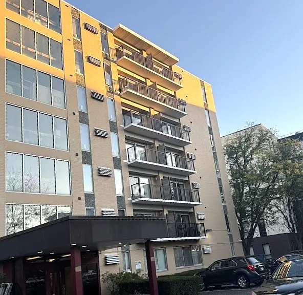 200 Highland Ave #101 — Photo 1