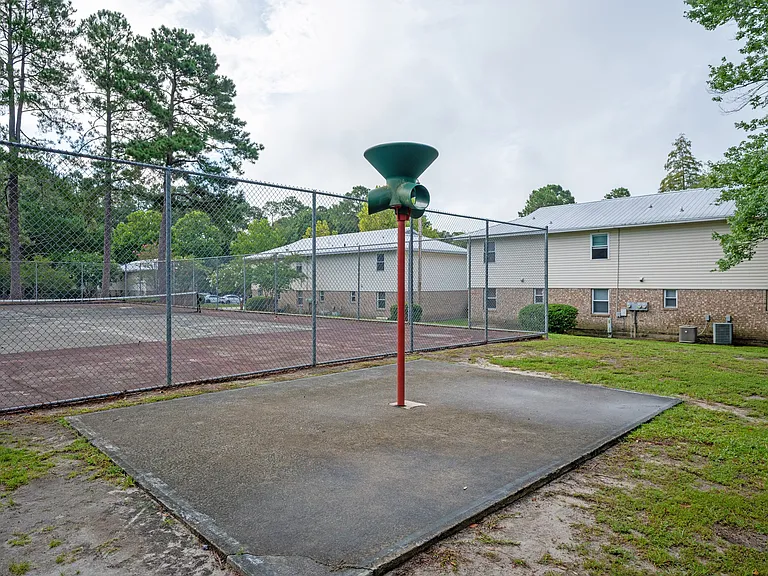 Woodlocke Apartments — Photo 21