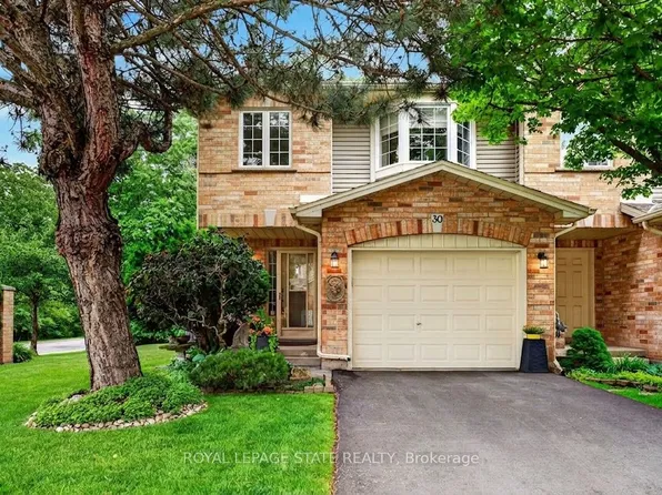 44 Frances Ave #30, Hamilton, ON L8E 5V6