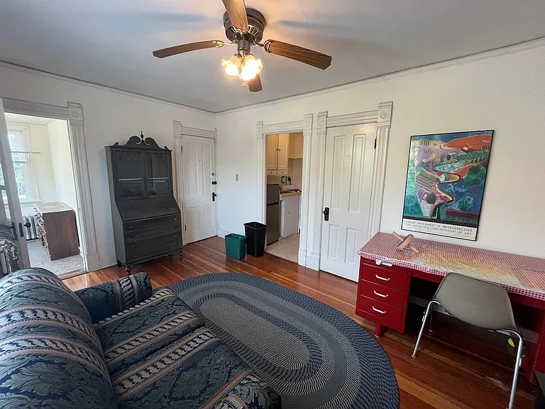 136 N Orchard St — Photo 6