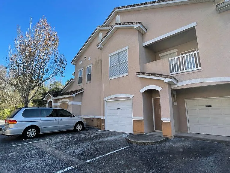 10539 Villa View Cir #10539 — Photo 2