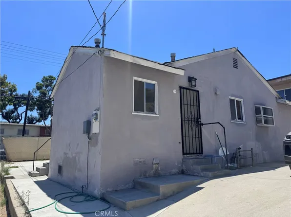 204 W Santa Cruz St, San Pedro, CA 90731