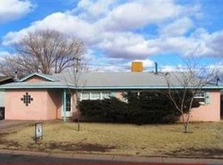 136 Maricopa Dr, Winslow, AZ 86047