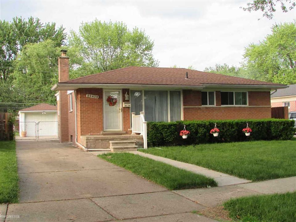 1st image of 22439 Euclid St