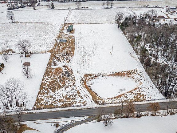 2nd image of 1259 Farmview Rd