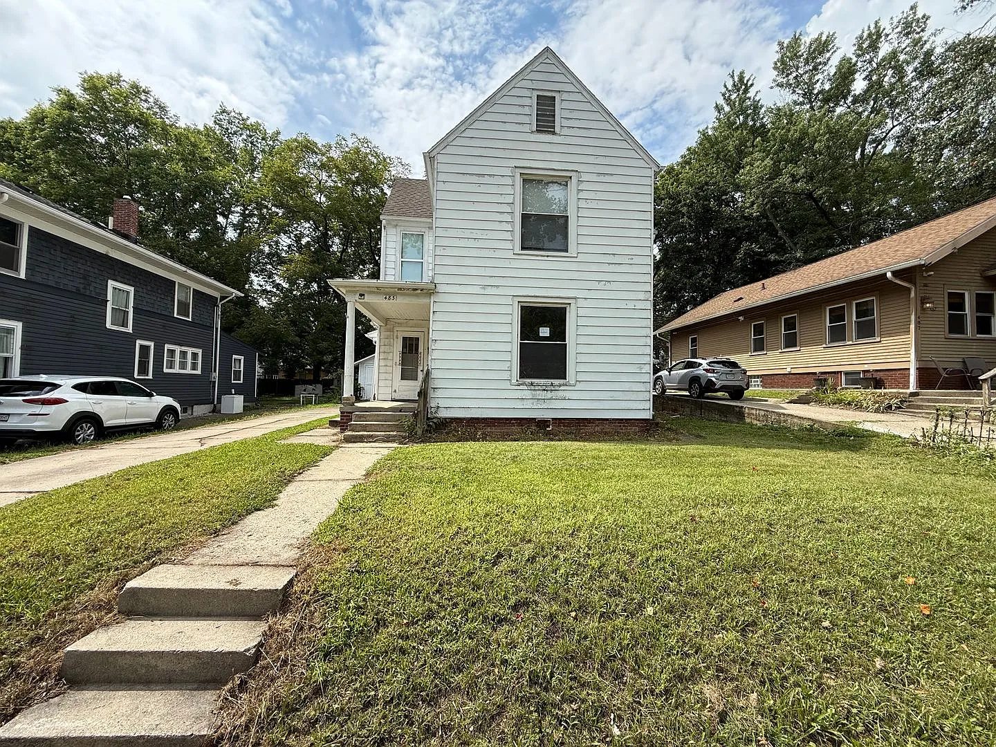 483 Littleton St — Photo 1