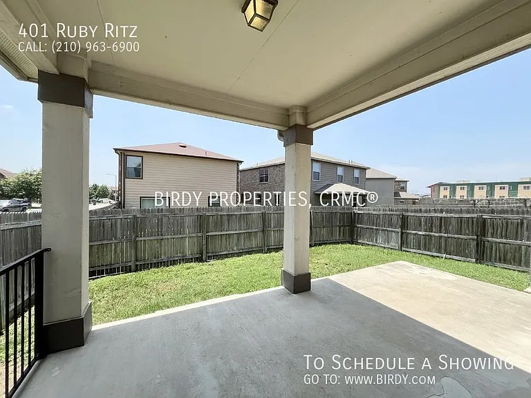 401 Ruby Ritz — Photo 38