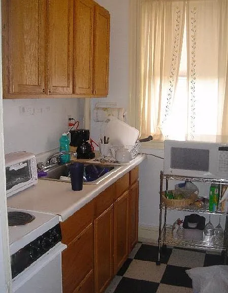 6 Webley St #2 — Photo 2