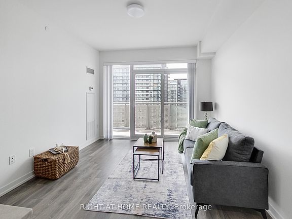 4th image of 2520 Eglinton Ave W #1602