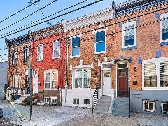 2nd image of 2544 Oakford St