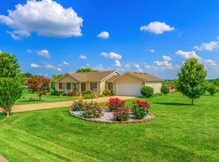 228 Whitney Dr, Lancaster, KY 40444