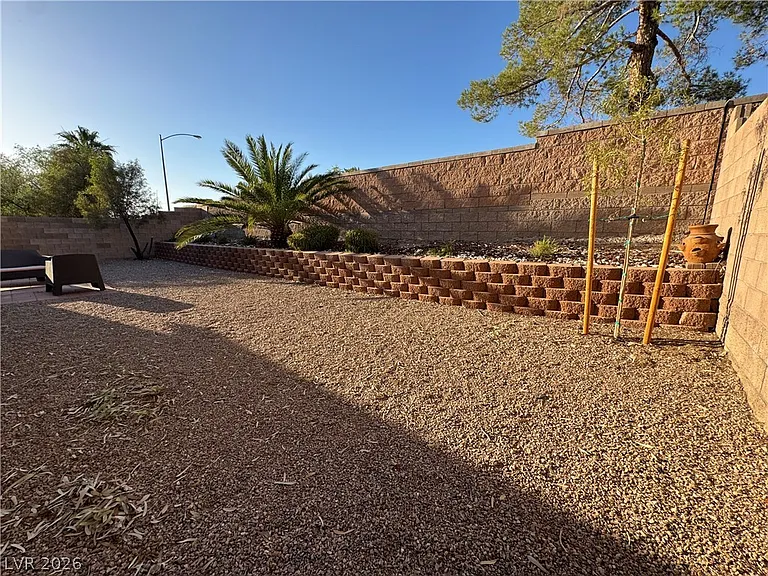 2294 Tedesca Dr — Photo 33