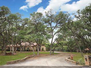 26009 Oak Nest Ln, San Antonio, TX 78255