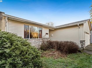 2410 SE 74th Ave, Portland, OR 97206