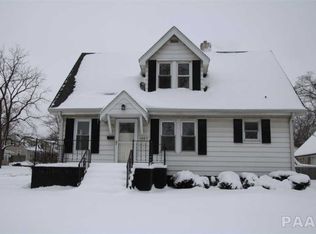 1007 S 10th St, Pekin, IL