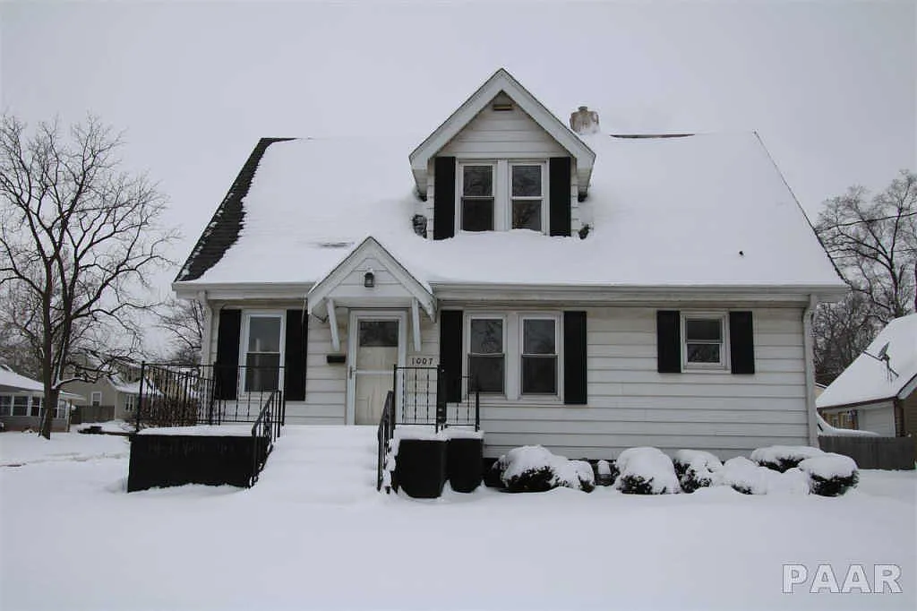 1007 S 10th St photo 1