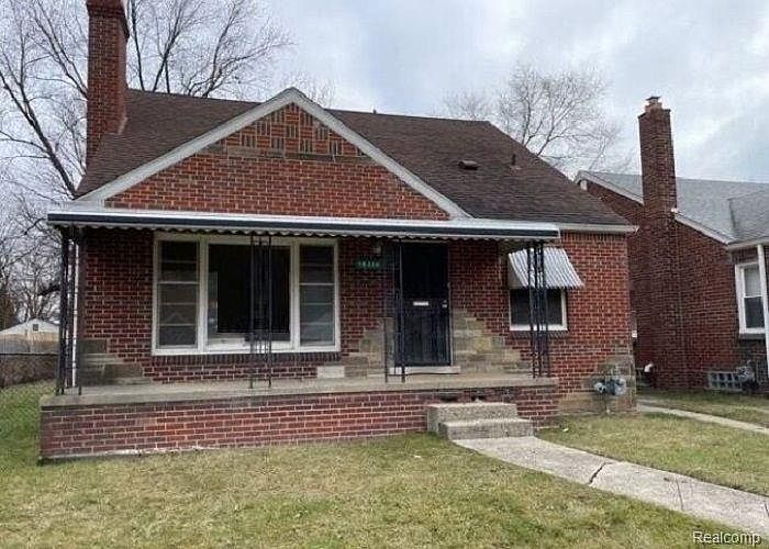 1st image of 19356 Hamburg St