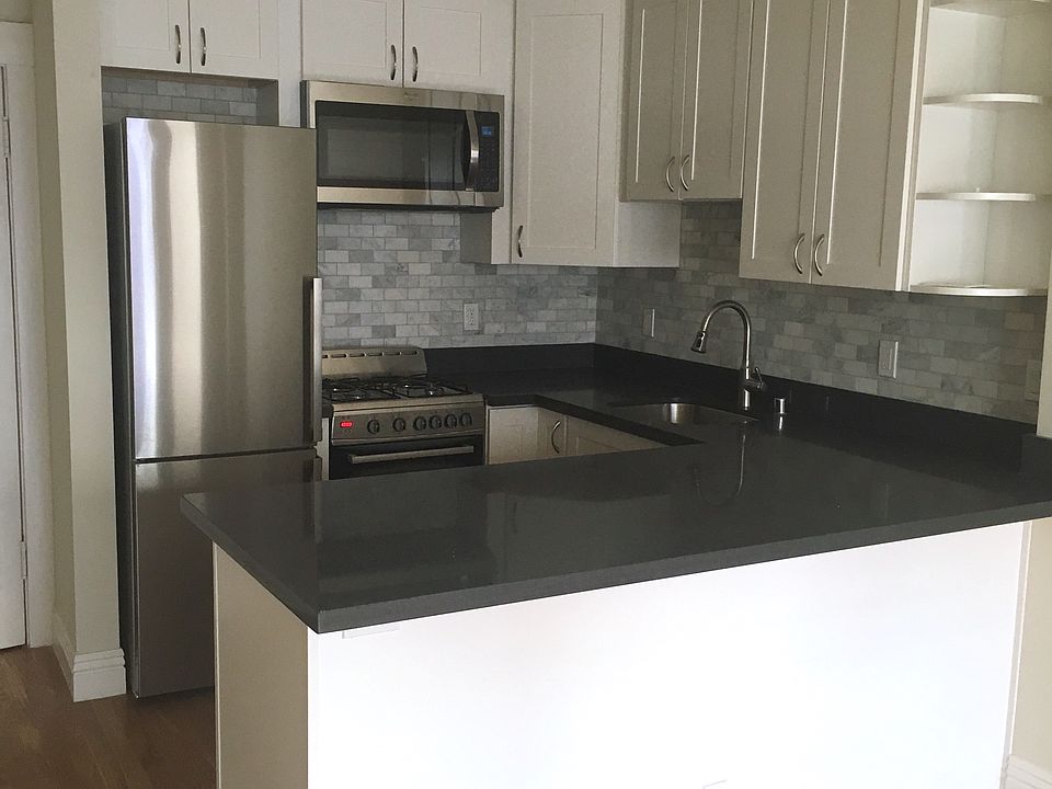 1st image of 745 Hyde St APT 00001