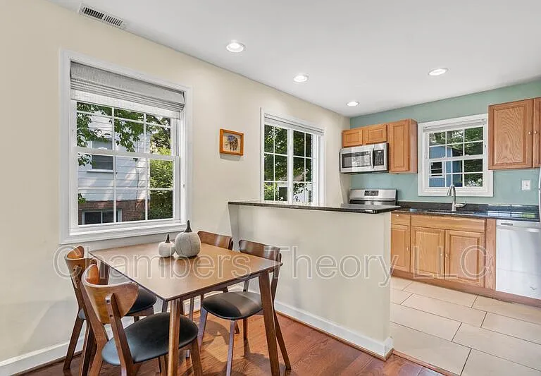 5861 Blaine Dr — Photo 9