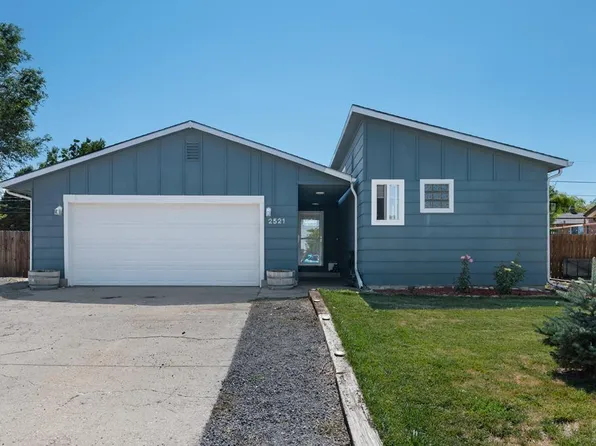 2521 Taylor Ln, Pueblo, CO 81005