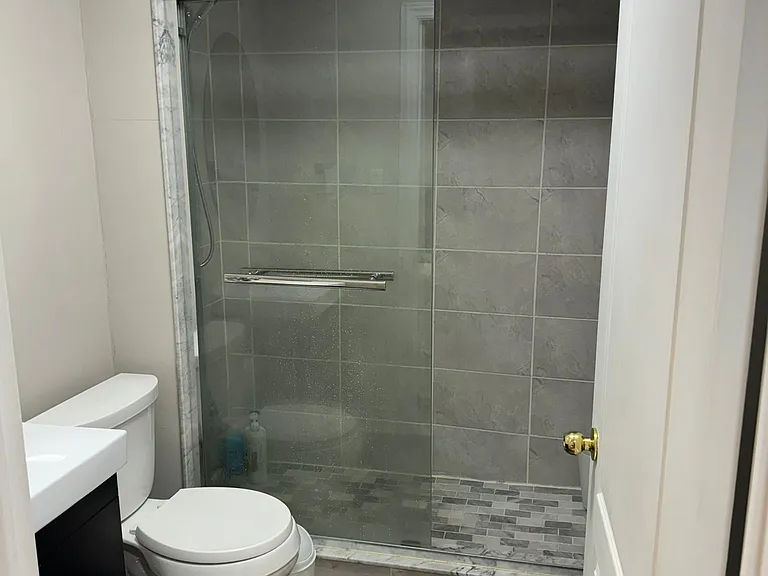 133 Austinpaul Dr #LOWER — Photo 18