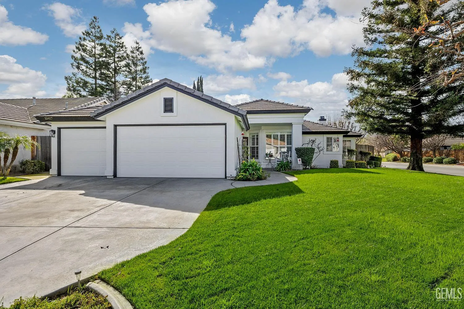 10417 Dorchester St photo 1