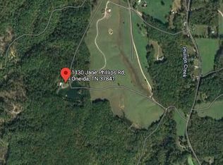 1130 Jane Phillips Rd, Oneida, TN 37841