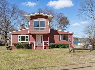 90 Union Rd, Wales, MA 01081