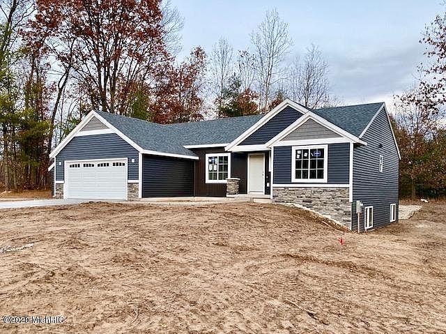 1st image of 90 Hill Valley Ln
