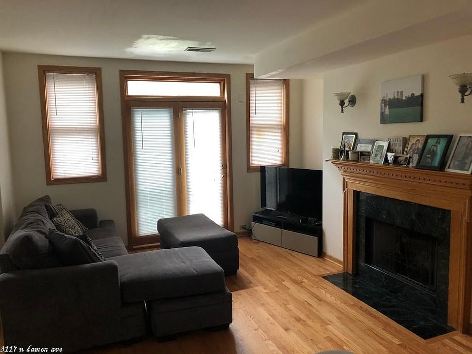 2nd image of 3117 N Damen Ave #527