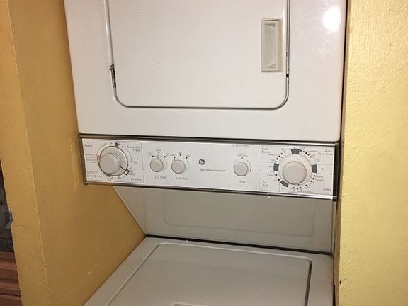 3rd image of 8145 NW 7th St APT 206