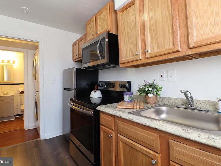 407 Lebaum St SE #1 — Photo 3