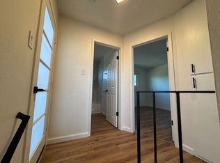 482 Bartlett Ave APT 8, Hayward, CA