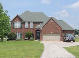 4835 E 470th Rd, Claremore, OK 74019