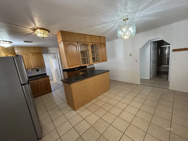 2507 E US Highway 70 — Photo 3