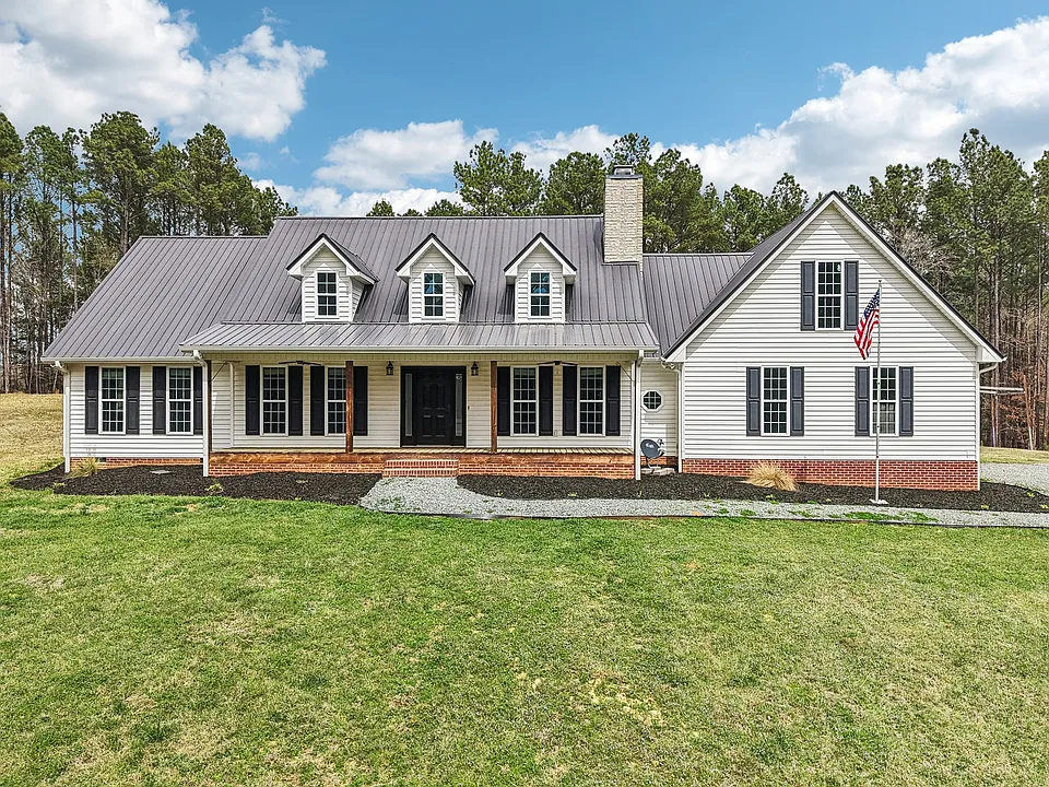 160 Lalon Ln